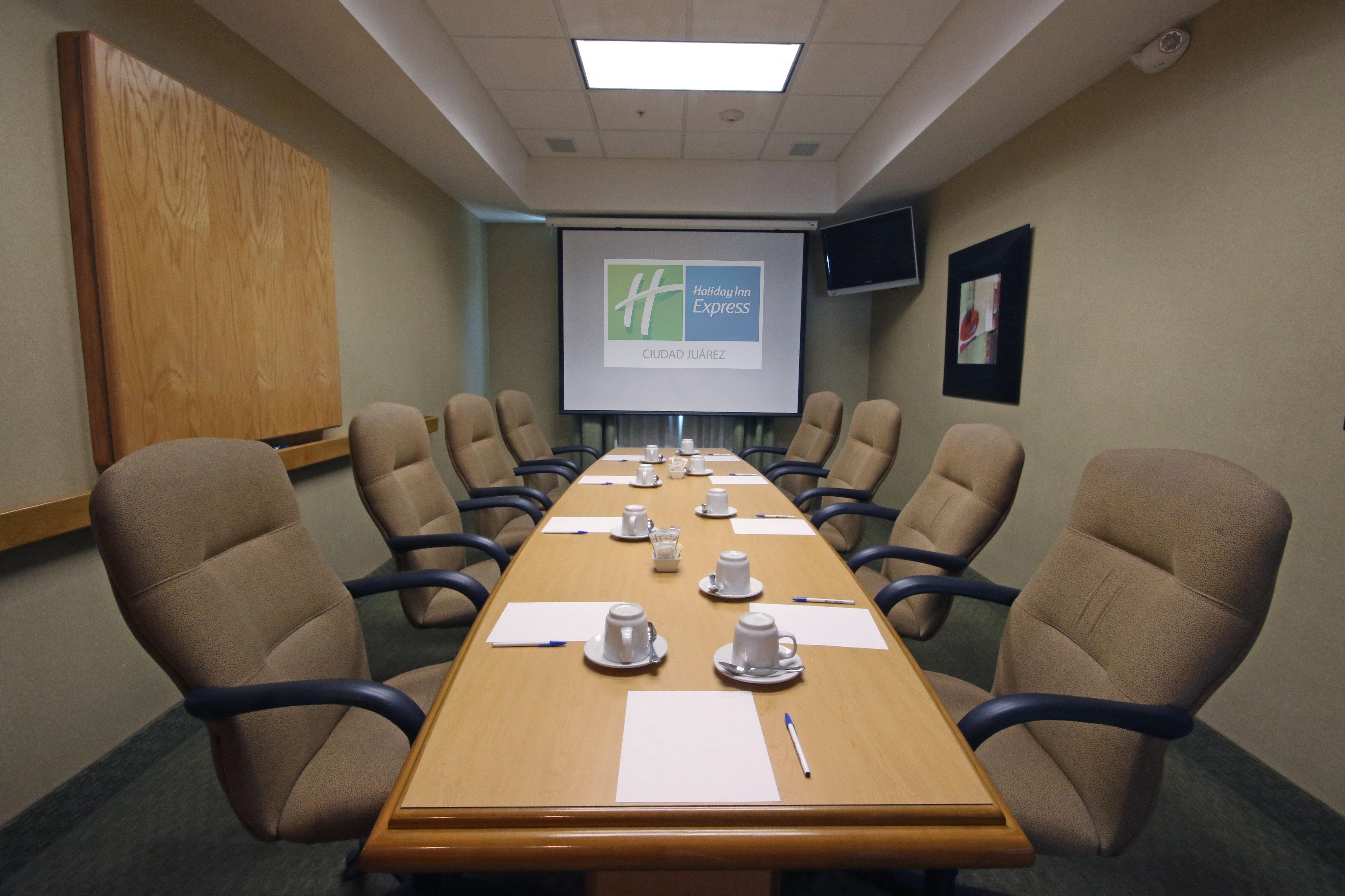 Holiday Inn Express Hotel & Suites Cd. Juarez - Las Misiones By Ihg Luaran gambar