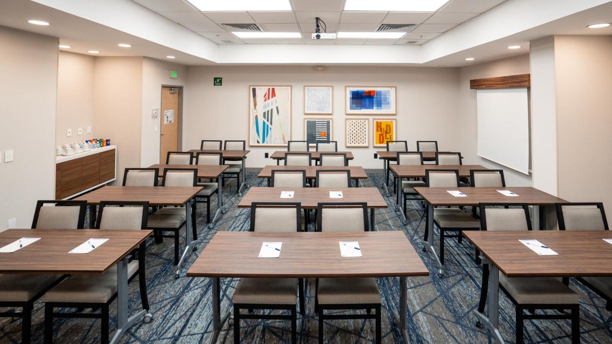 Holiday Inn Express Hotel & Suites Cd. Juarez - Las Misiones By Ihg Luaran gambar
